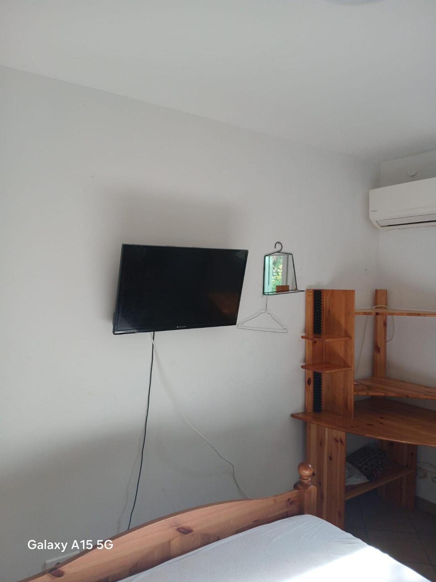 Chambre A Louer Marseille Bagian luar foto